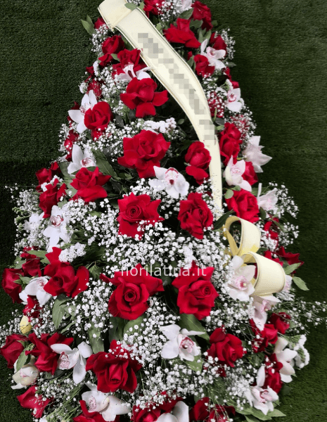 copribara rose rosse