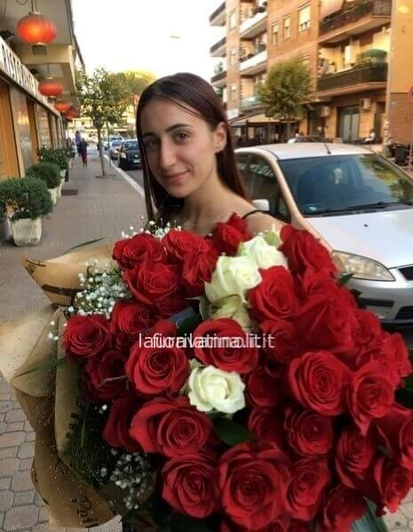 mazzo di Rose rosse 90 cm